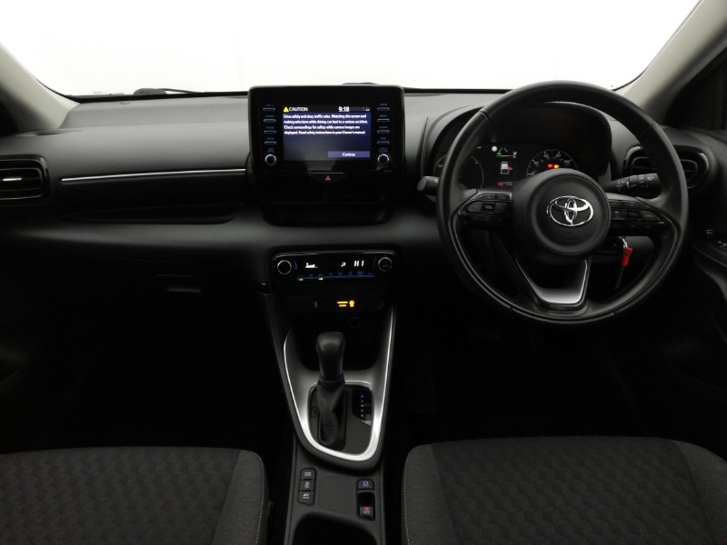 Used Toyota Yaris 2021 for sale - 76498142: Photo 2
