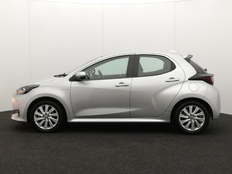 Used Toyota Yaris 2021 for sale - 76498142: Photo 4