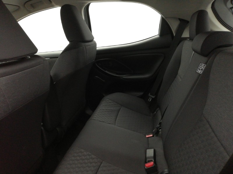 Used Toyota Yaris 2021 for sale - 76498142: Photo 6