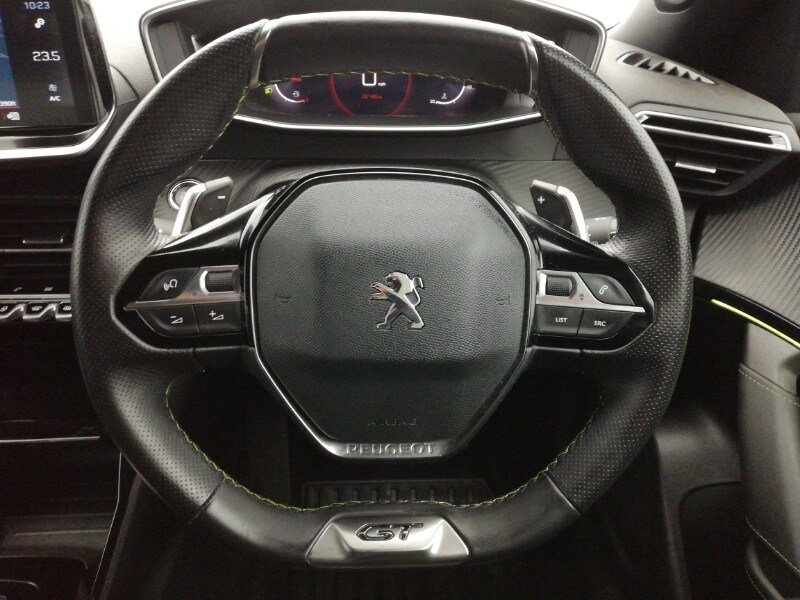 Used Peugeot 2008 2023 for sale - 77988125: Photo 11