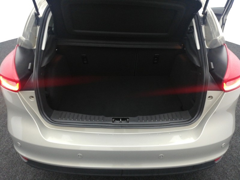 Used Ford Focus 2016 for sale - 77458163: Photo 8