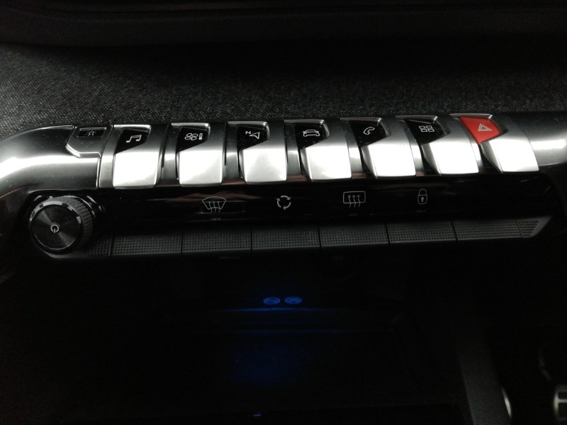 Used Peugeot 5008 2018 for sale - 77108287: Photo 15