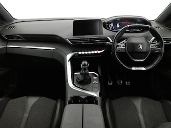 Used Peugeot 5008 2018 for sale - 77108287: Photo