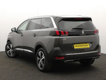 Used Peugeot 5008 2018 for sale - 77108287: Photo