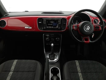 Used Volkswagen Beetle 2018 for sale - 79315891: Photo