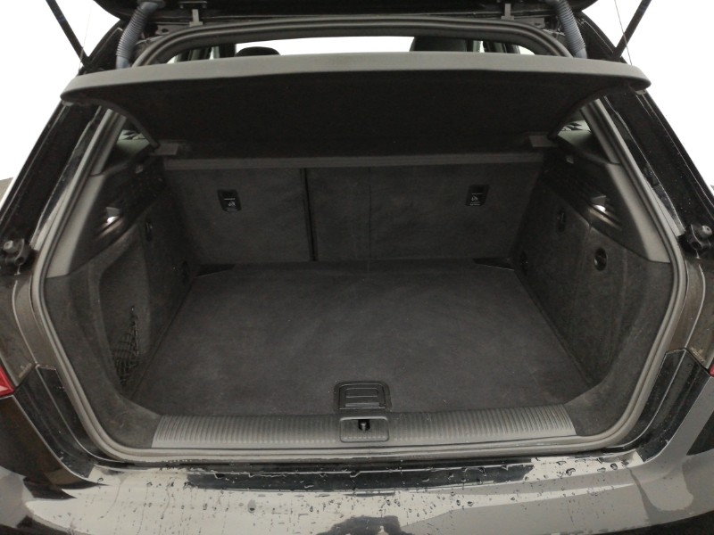 Used Audi A3 2017 for sale - 77329886: Photo 8