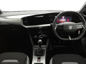 Used Vauxhall Mokka 2025 for sale - 76053872: Photo 2