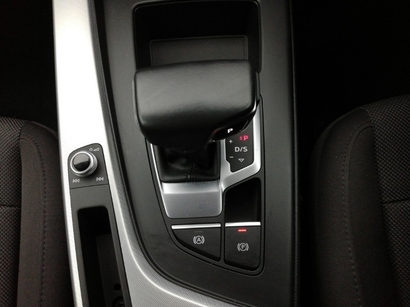 Used Audi A4 2021 for sale - 76947557: Photo 12