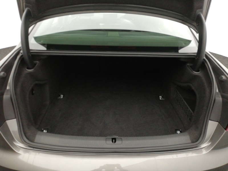 Used Audi A4 2021 for sale - 76947557: Photo 8