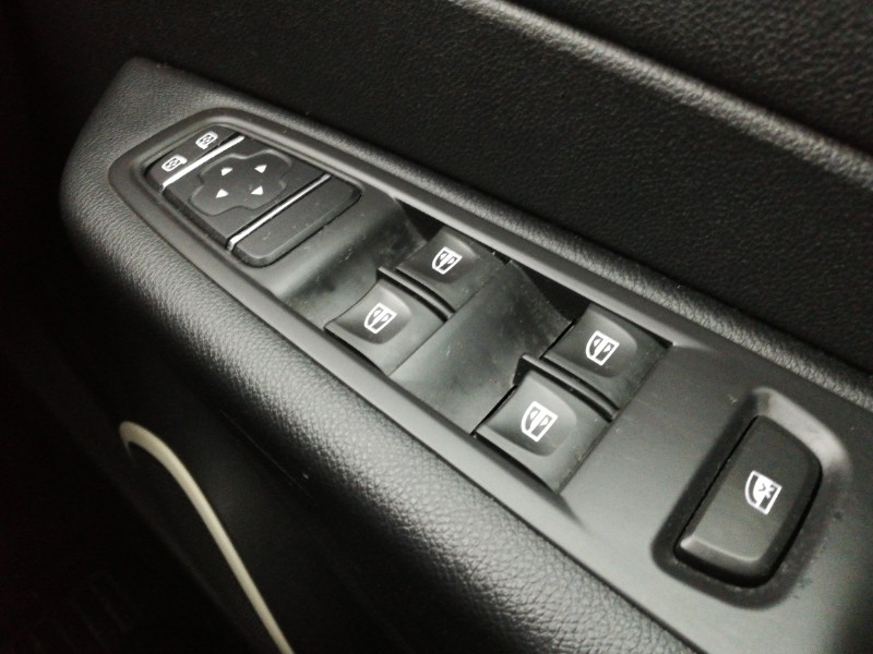 Used Renault Captur 2018 for sale - 78133036: Photo 15