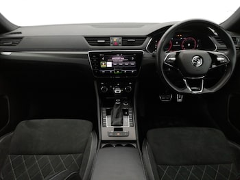 Used Skoda Superb 2023 for sale - 77573385: Photo