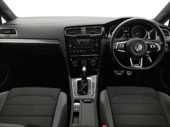 Used Volkswagen Golf 2019 for sale - 79569596: Photo