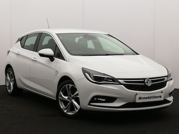 Used Vauxhall Astra 2018 for sale - 79011457: Photo