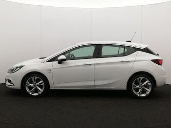 Used Vauxhall Astra 2018 for sale - 79011457: Photo