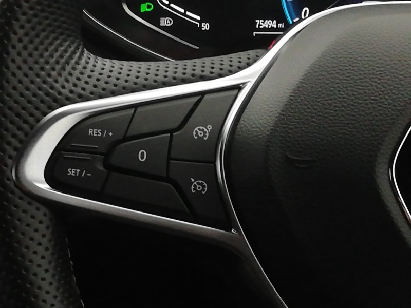 Used Renault Clio 2019 for sale - 78164336: Photo 11