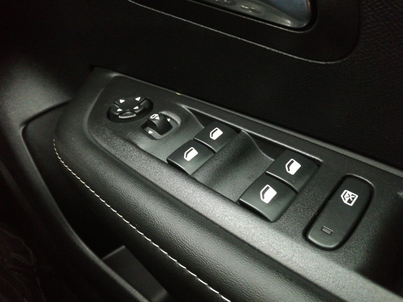 Used Peugeot 208 2025 for sale - 76860453: Photo 15