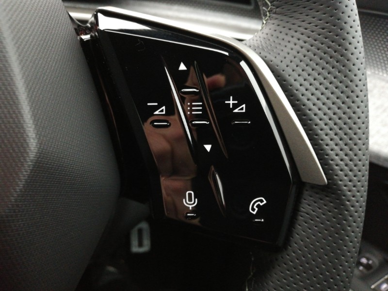 Used Peugeot 5008 2025 for sale - 76199460: Photo 14