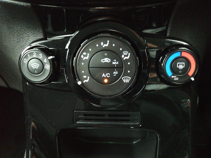 Used Ford Fiesta 2016 for sale - 77648646: Photo 15