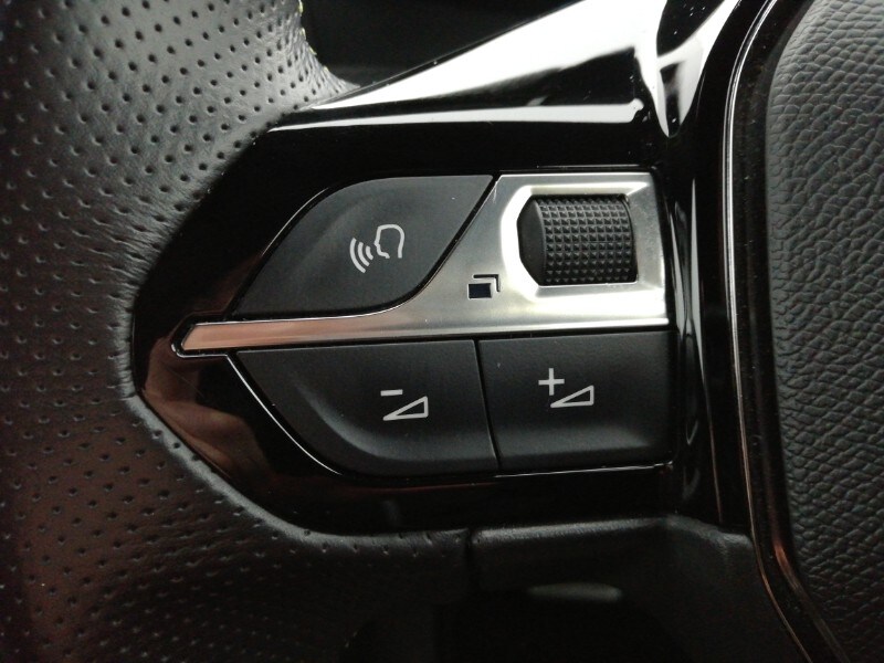 Used Peugeot 2008 2022 for sale - 78211449: Photo 14