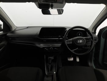 Used Hyundai BAYON 2024 for sale - 79525675: Photo
