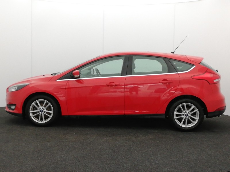 Used Ford Focus 2015 for sale - 77933592: Photo 4