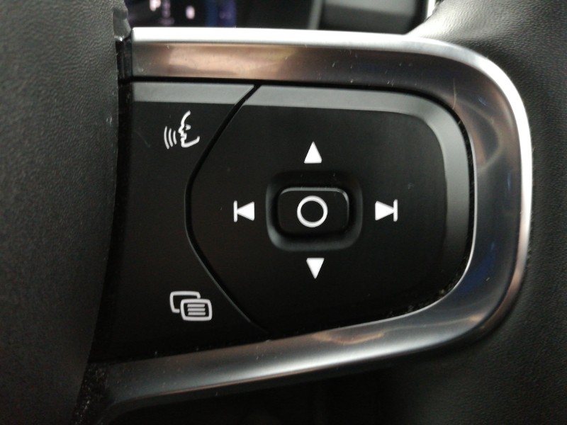 Used Volvo XC40 2022 for sale - 76773887: Photo 15