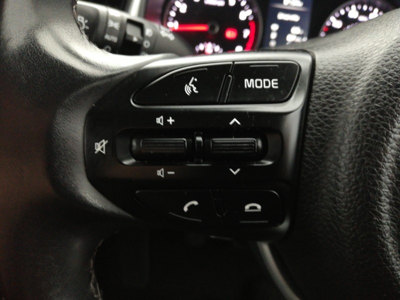 Used Kia Stonic 2022 for sale - 76254765: Photo 13