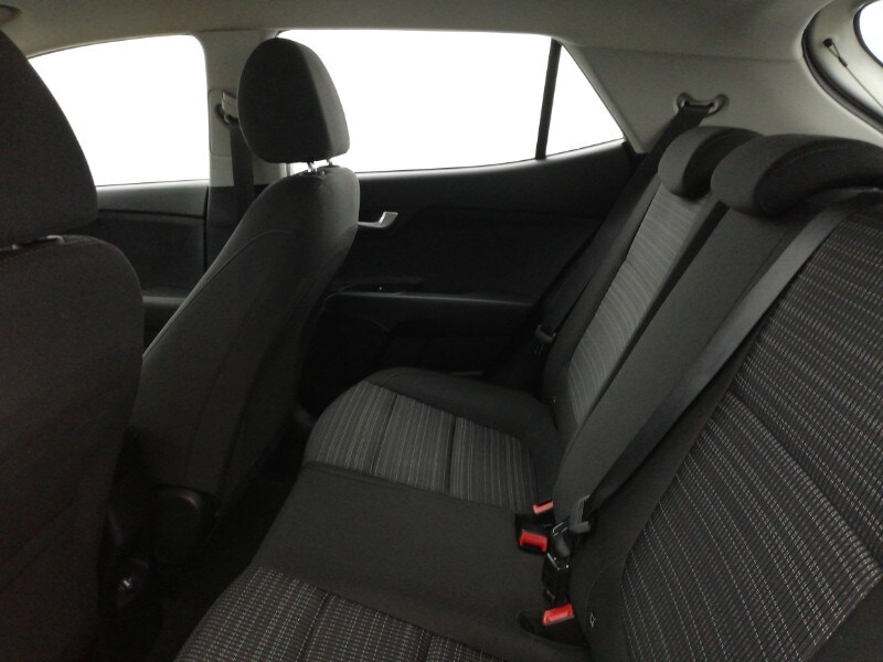 Used Kia Stonic 2022 for sale - 76254765: Photo 6