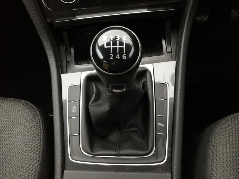 Used Volkswagen Golf 2018 for sale - 76771473: Photo 12