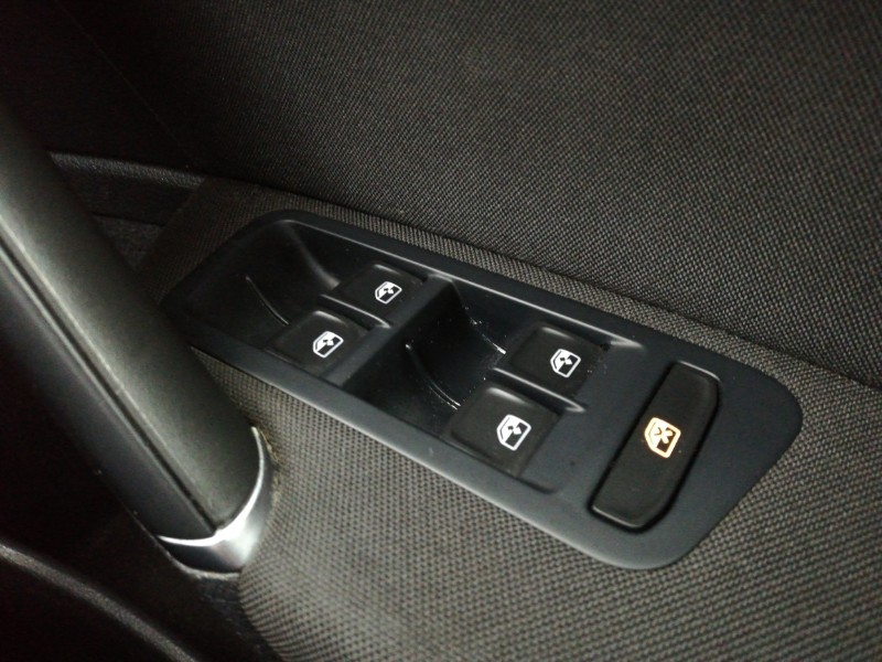 Used Volkswagen Golf 2018 for sale - 76771473: Photo 15