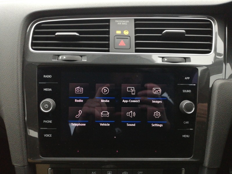 Used Volkswagen Golf 2018 for sale - 76771473: Photo 17