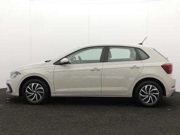 Used Volkswagen Polo 2022 for sale - 79607529: Photo