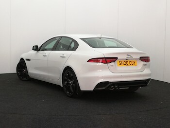 Used Jaguar XE 2020 for sale - 75551003: Photo