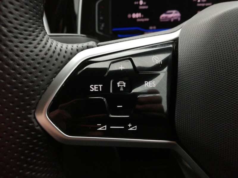 Used Volkswagen T-Roc 2022 for sale - 77686246: Photo 14