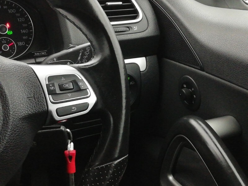 Used Volkswagen Scirocco 2011 for sale - 77183948: Photo 11