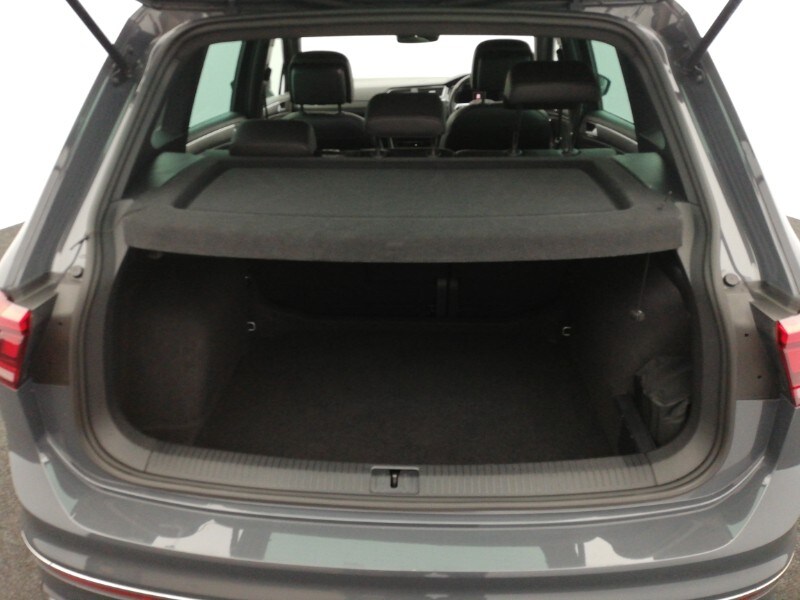Used Volkswagen Tiguan 2022 for sale - 77004579: Photo 8