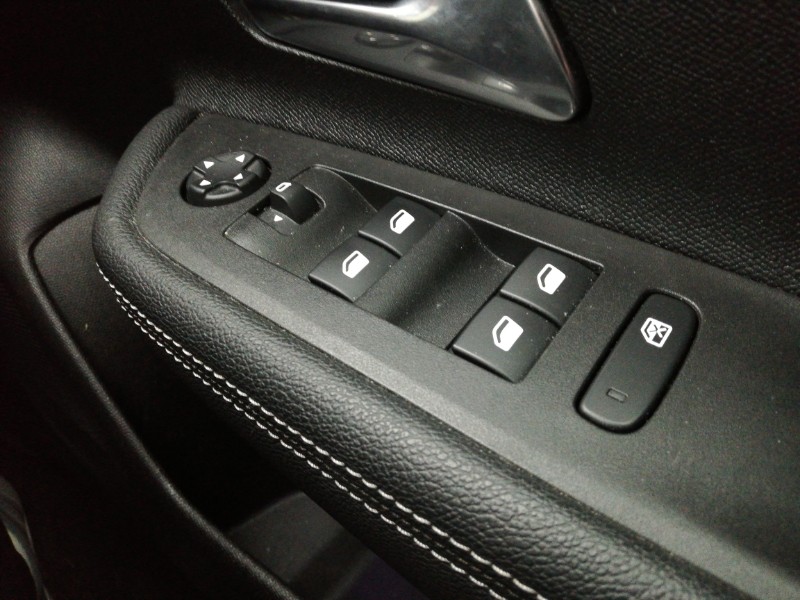 Used Vauxhall Mokka 2023 for sale - 77999464: Photo 16