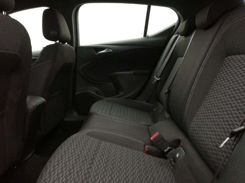 Used Vauxhall Astra 2018 for sale - 77454261: Photo 6