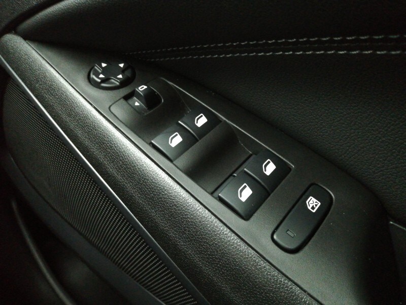 Used Vauxhall Crossland 2022 for sale - 76651803: Photo 14