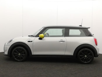 Used MINI Hatch 2021 for sale - 77816587: Photo