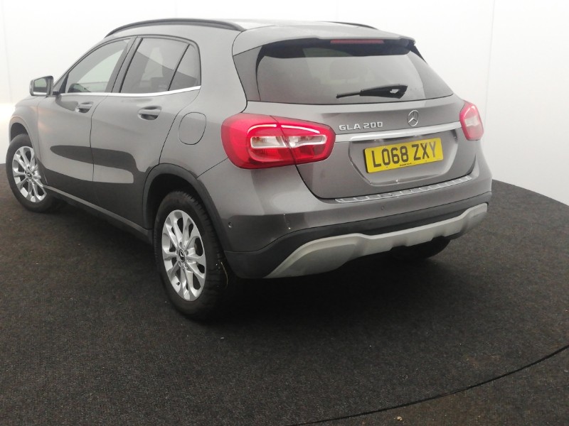 Used Mercedes-Benz GLA 2018 for sale - 77160338: Photo 3