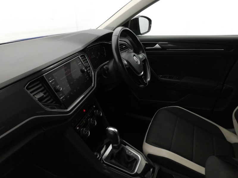 Used Volkswagen T-Roc 2019 for sale - 76471710: Photo 5