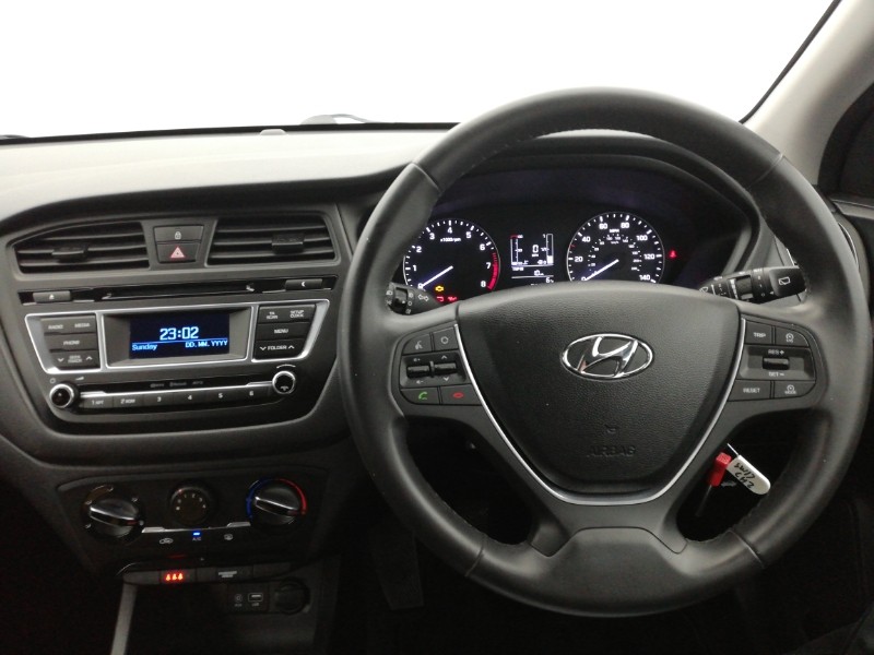 Used Hyundai i20 2017 for sale - 76397588: Photo 7
