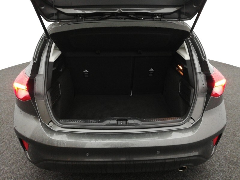 Used Ford Focus 2019 for sale - 76683650: Photo 8