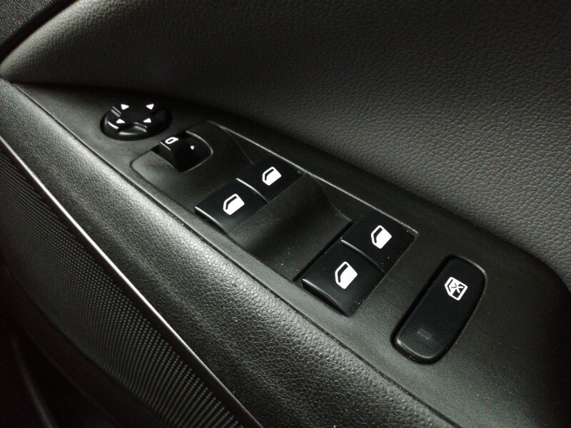 Used Vauxhall Crossland X 2018 for sale - 78218740: Photo 16