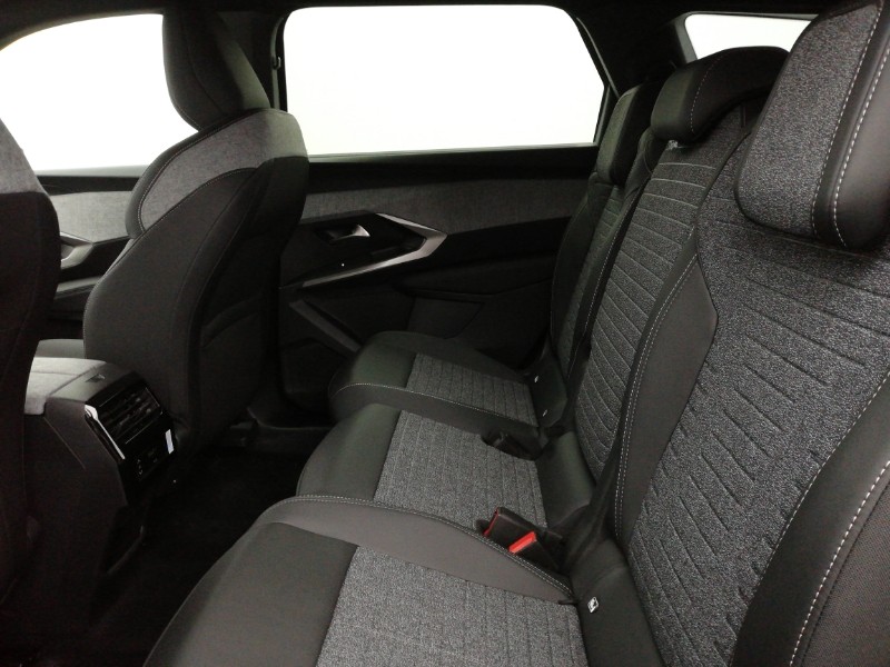 Used Peugeot 5008 2025 for sale - 76387917: Photo 6