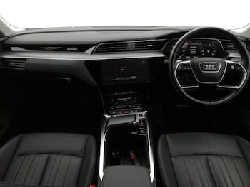 Used Audi Q8 2023 for sale - 78921462: Photo
