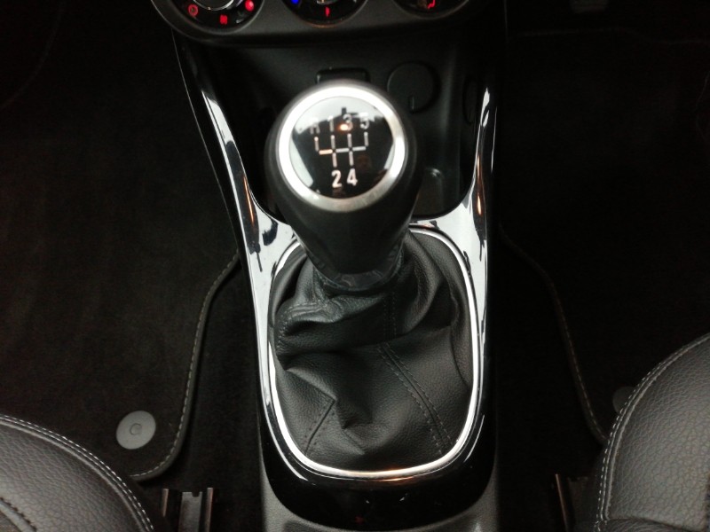 Used Vauxhall ADAM 2017 for sale - 76613874: Photo 12