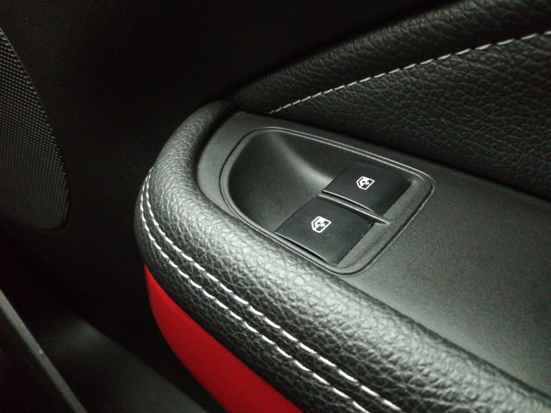 Used Vauxhall ADAM 2017 for sale - 76613874: Photo 16