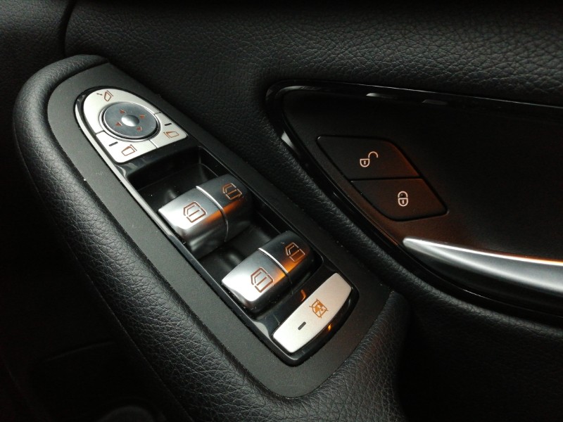 Used Mercedes-Benz C Class 2018 for sale - 77717055: Photo 16